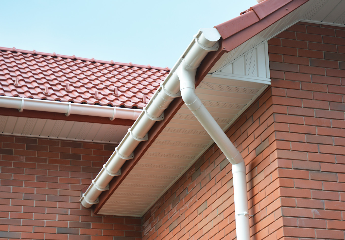 New white UPVC fascias, soffits and guttering on a York home
